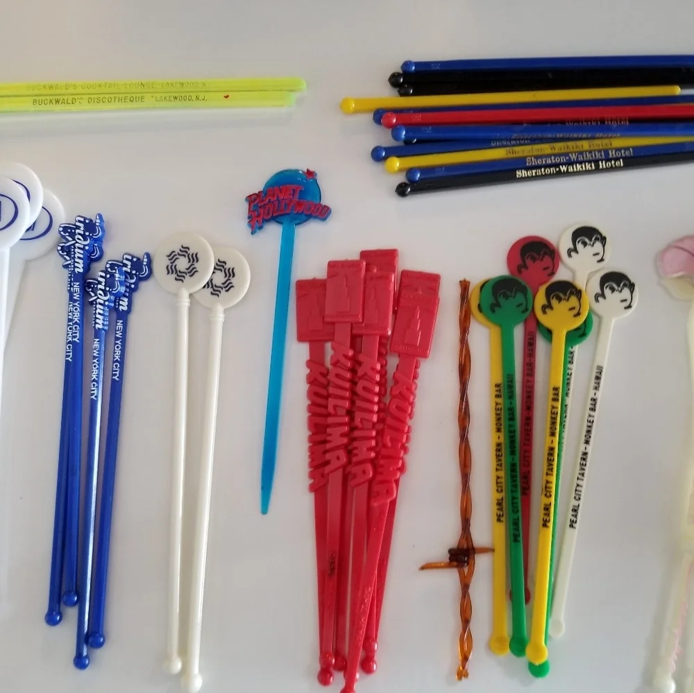 VTG Thistle Stick Collection Hawaiian Mexico NY .